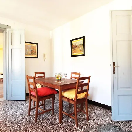Apartment In Valbelluna Near Dolomites 아파트 *